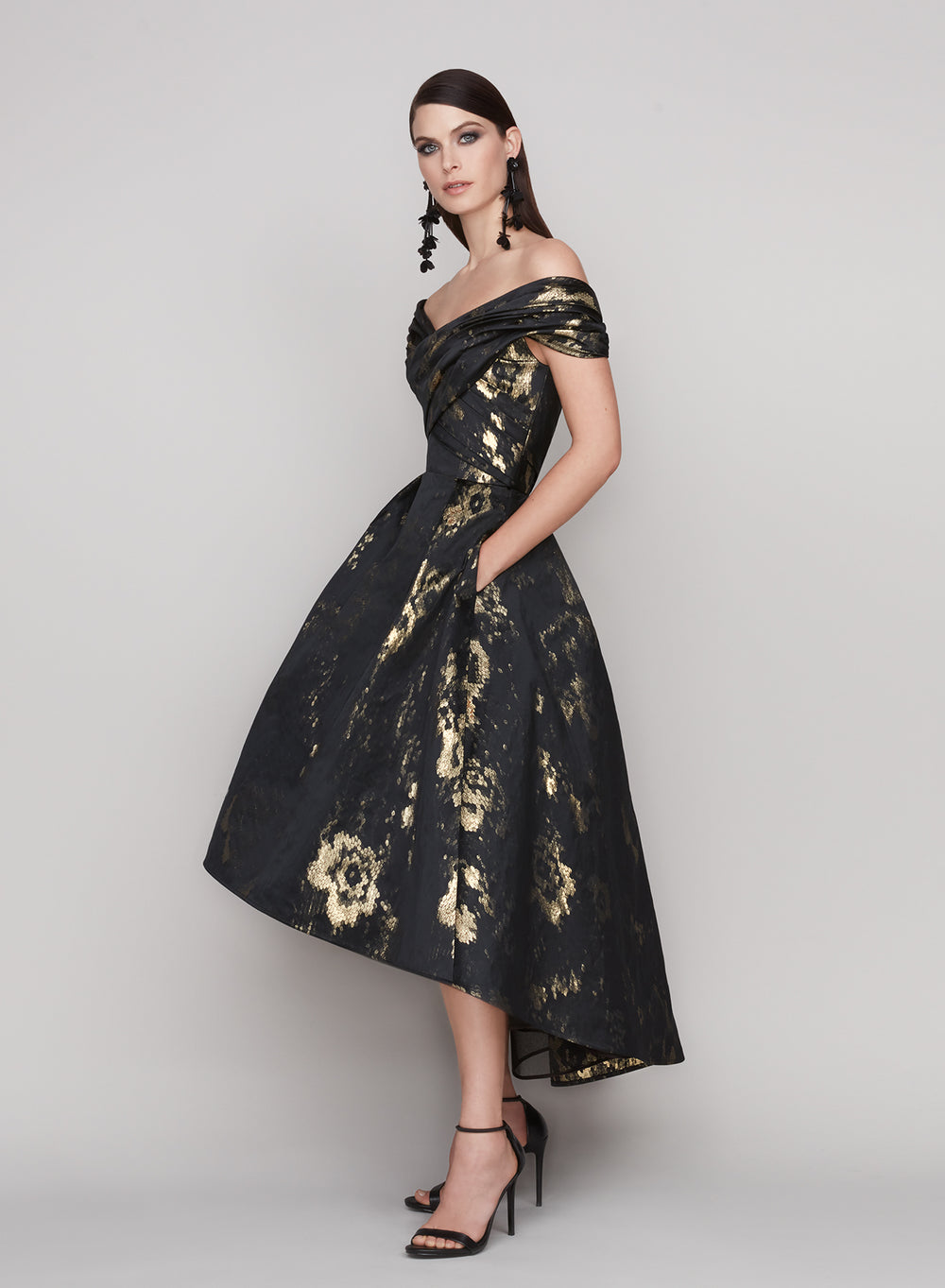 Vestido midi alto y bajo