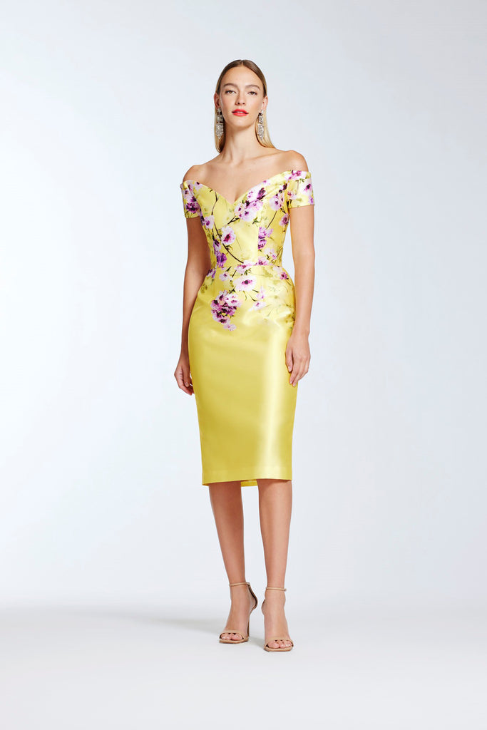 ROBE HAUTE-BASSE À ÉPAULE DÉNUDÉE