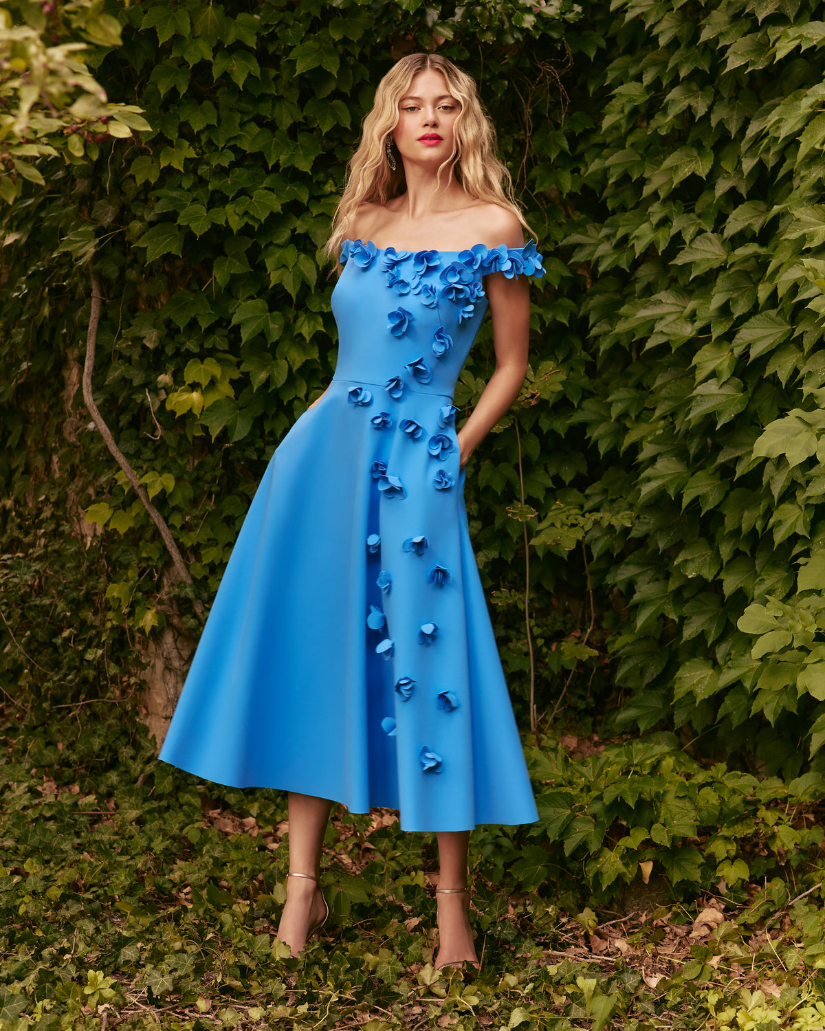 OFF-THE-SHOULDER DRESS