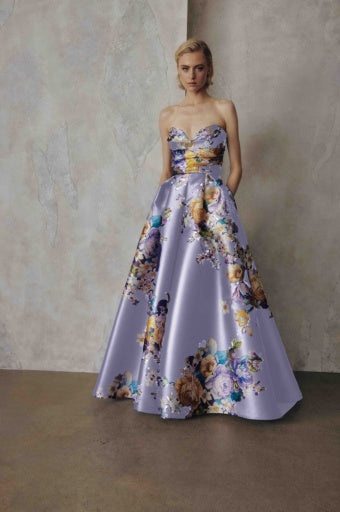 STRAPLESS BALL GOWN