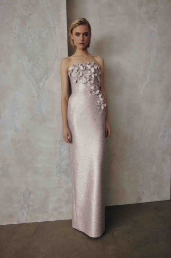 STRAPLESS GOWN