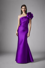 STRAPLESS HIGH-LOW GOWN