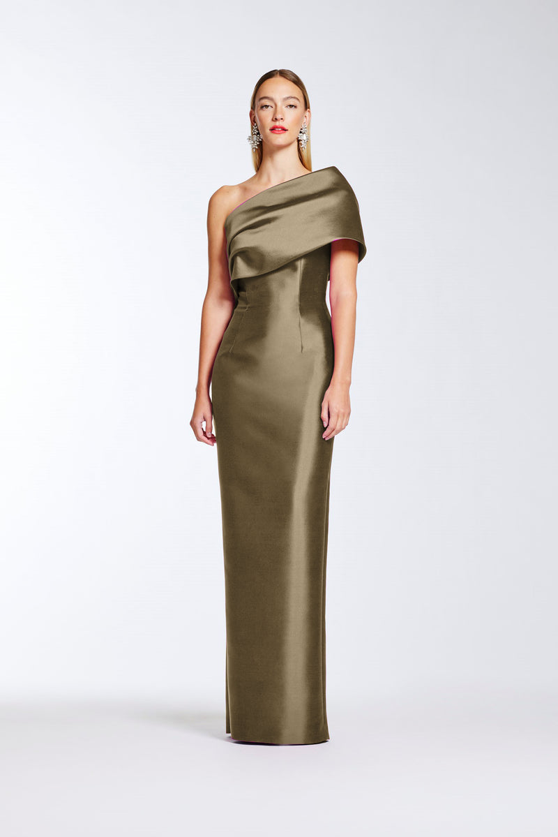 ONE SHOULDER GOWN