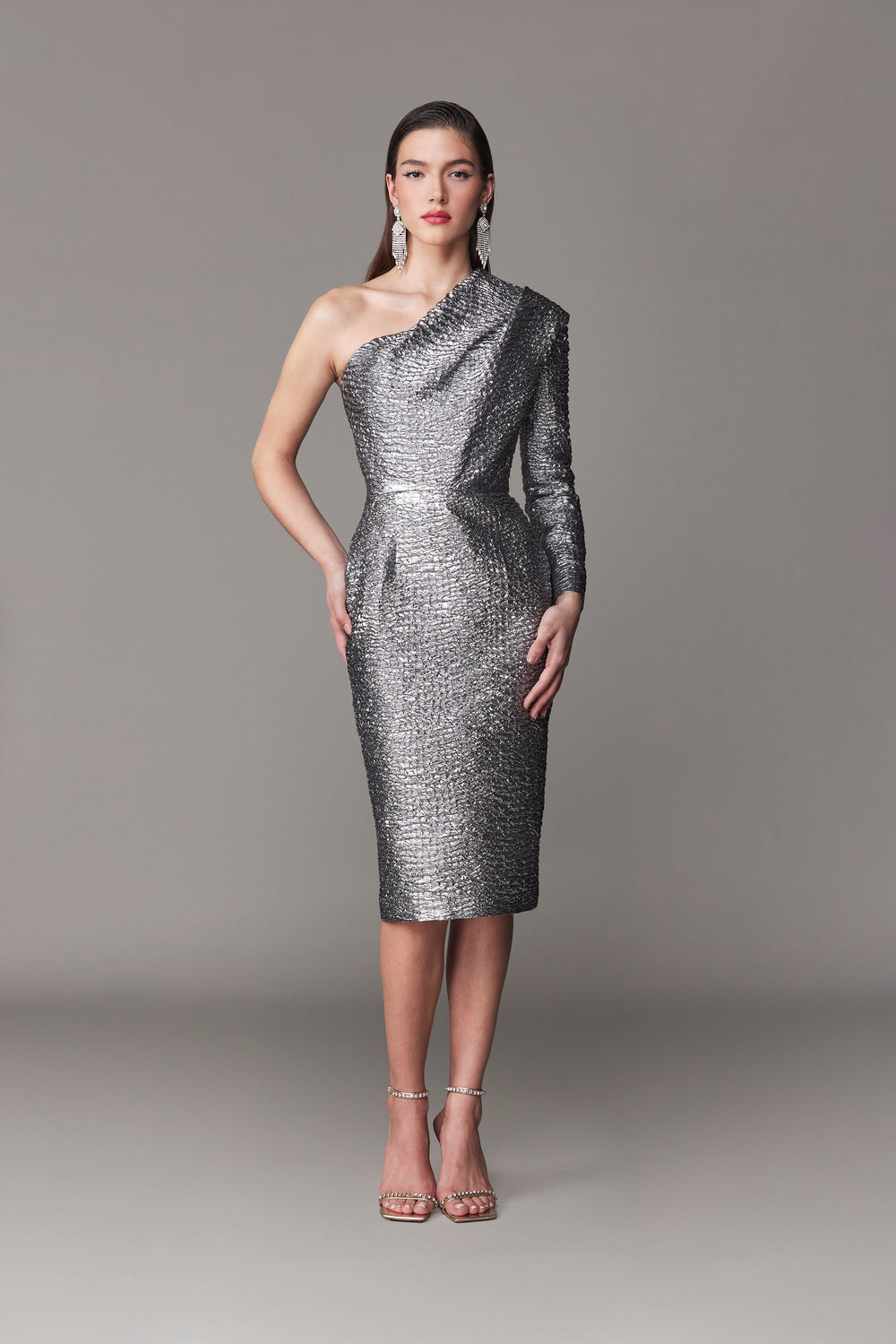 ONE SHOULDER GOWN