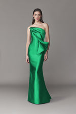 OFF-THE-SHOULDER GOWN