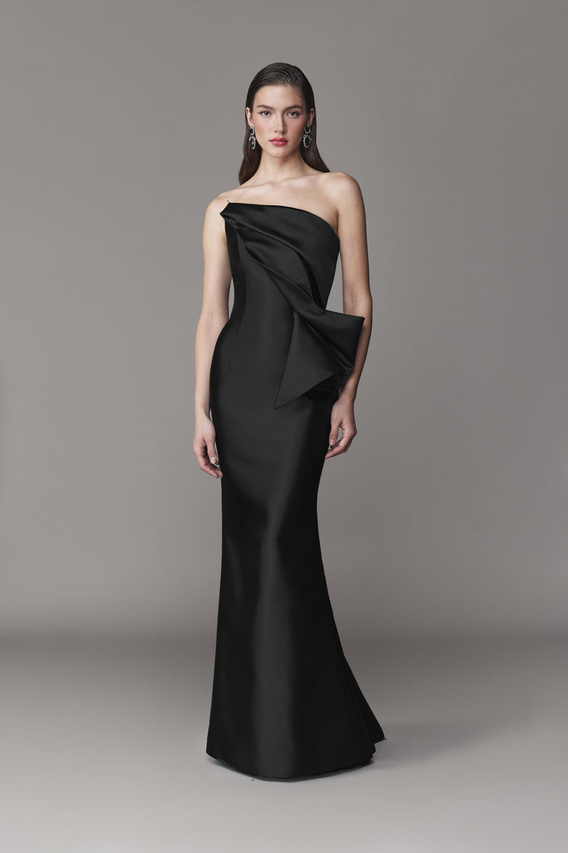 OFF-THE-SHOULDER GOWN