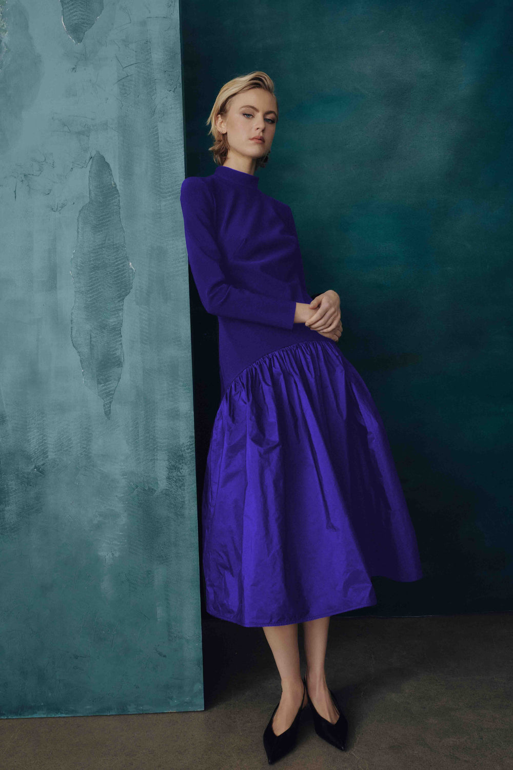LONG SLEEVE DRESS