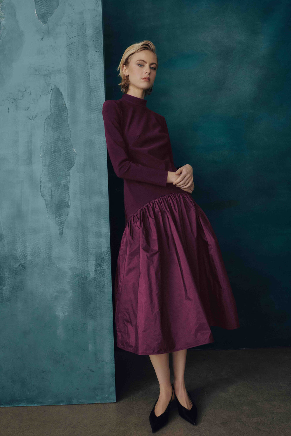 LONG SLEEVE DRESS