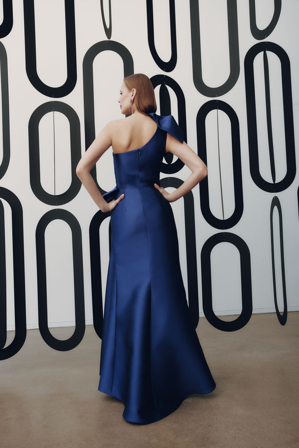 One-shoulder Gown