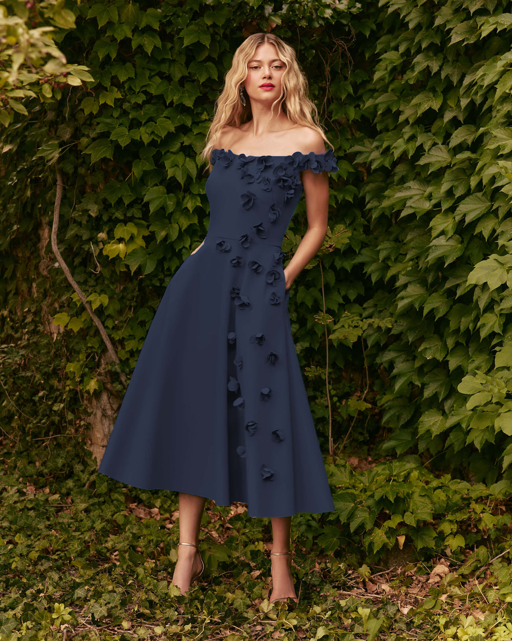 OFF-THE-SHOULDER DRESS