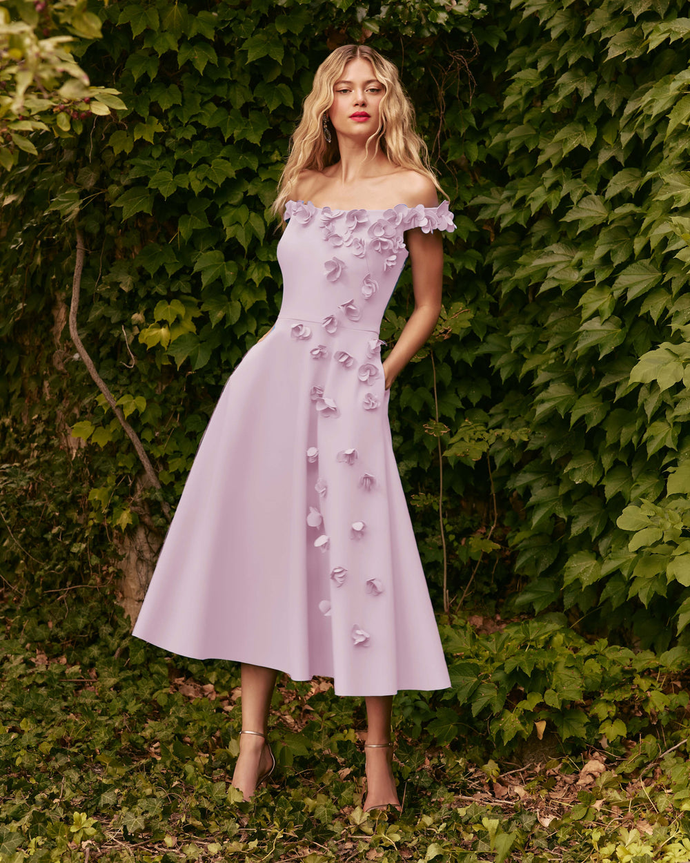 OFF-THE-SHOULDER DRESS