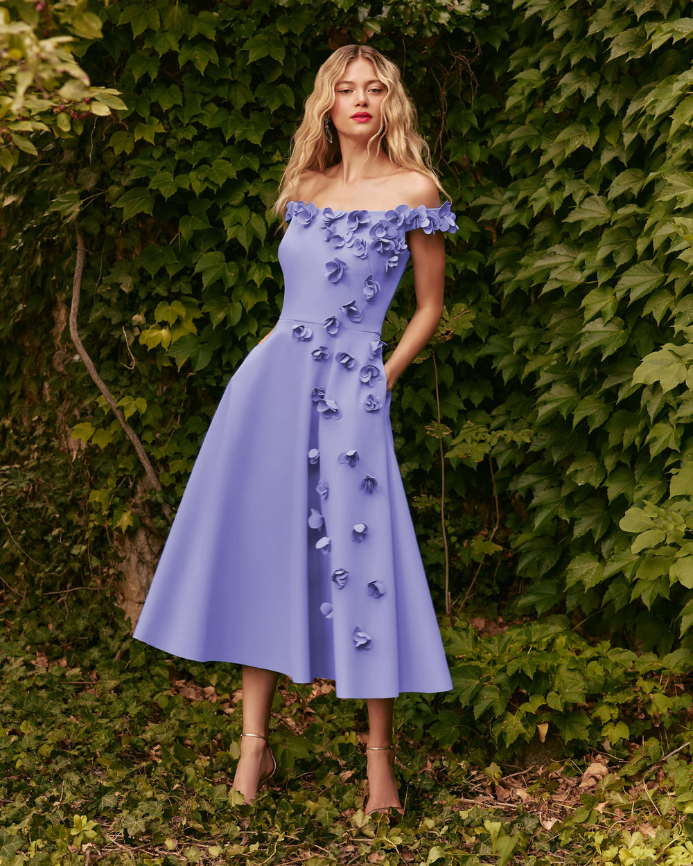 OFF-THE-SHOULDER DRESS