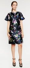 Robe à manches courtes